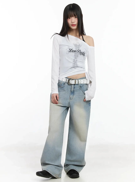 off-shoulder-graphic-crop-top-im523