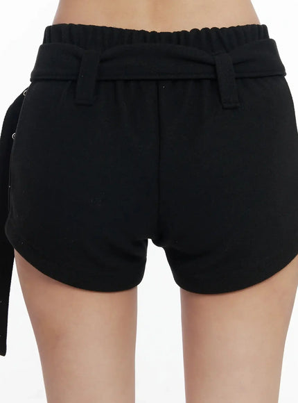 high-waist-belted-shorts-im502