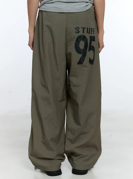 mens-95-parachute-pants-ig519