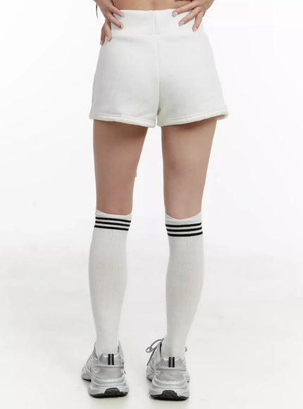 cozy-fleece-track-shorts-ij521