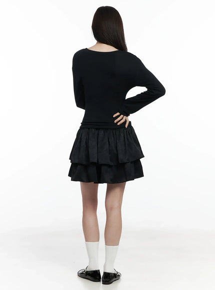slim-round-neck-long-sleeve-top-if520