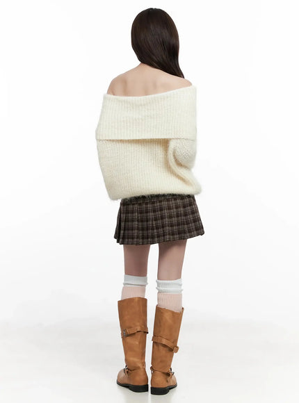 cozy-off-shoulder-knit-sweater-in514