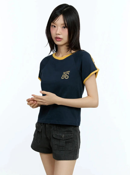 two-tone-graphic-tee-iu524