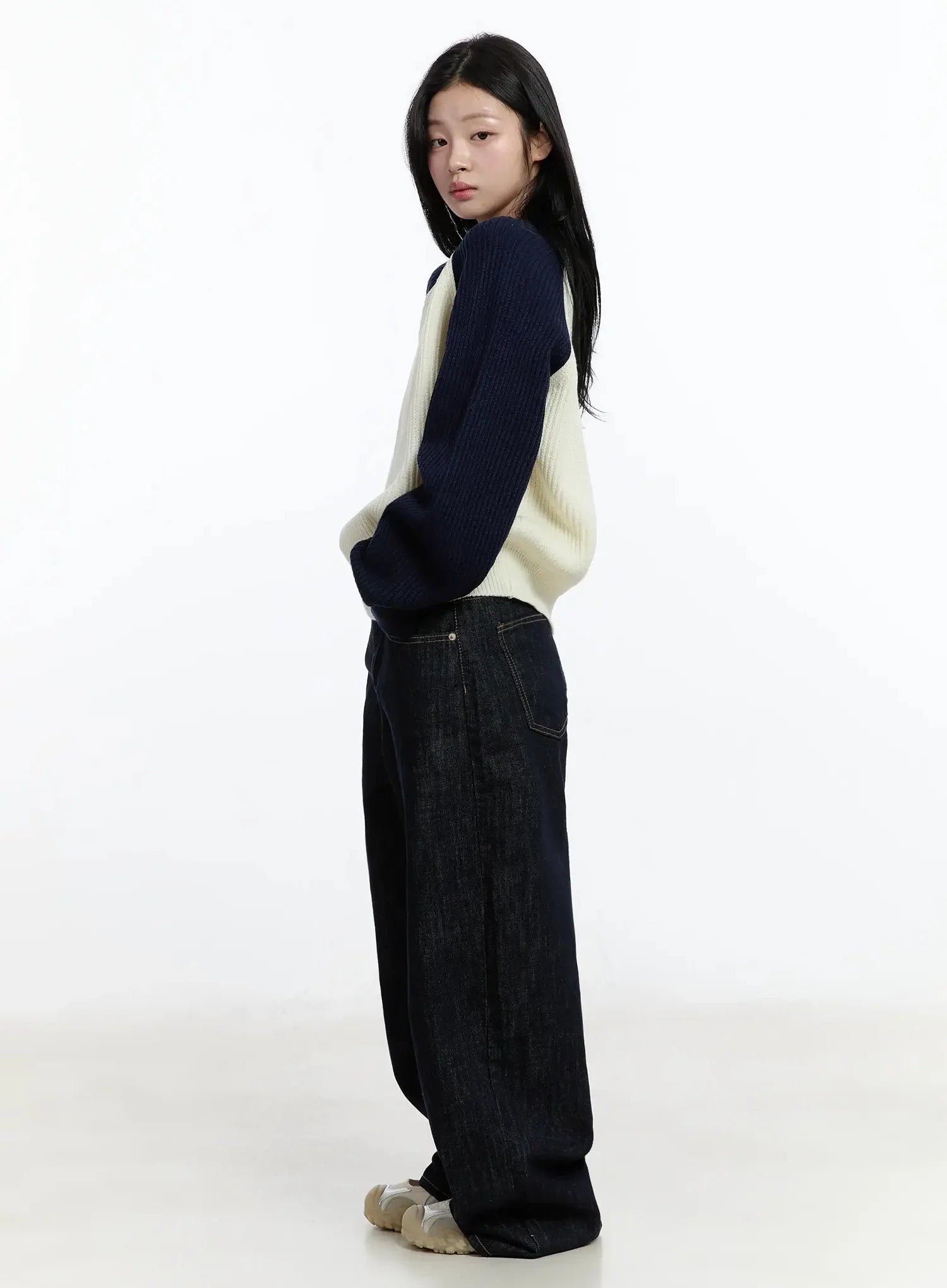 colorblock-knit-sweater-im519