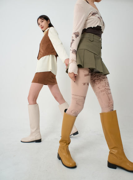 Semi Pleated Mini Skirt IO12