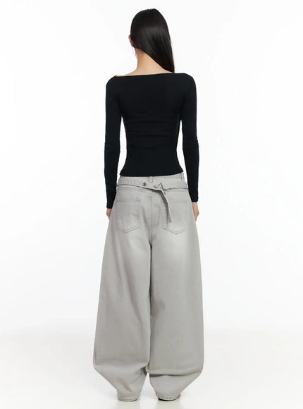 draped-v-neck-long-sleeve-top-ia508