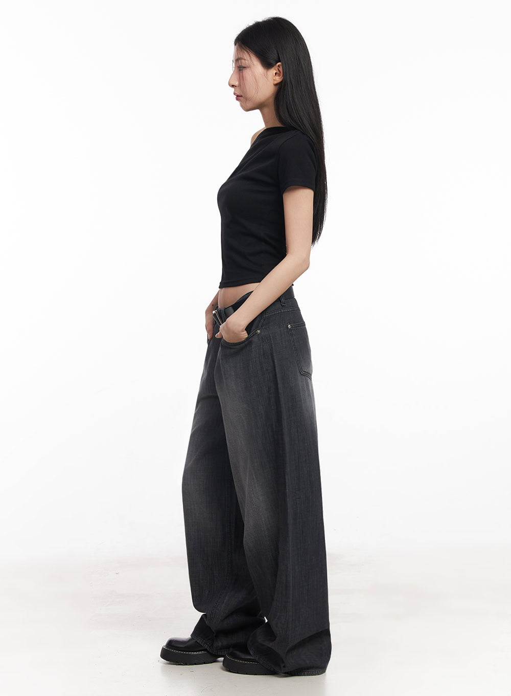 one-shoulder-ribbon-top-iy529