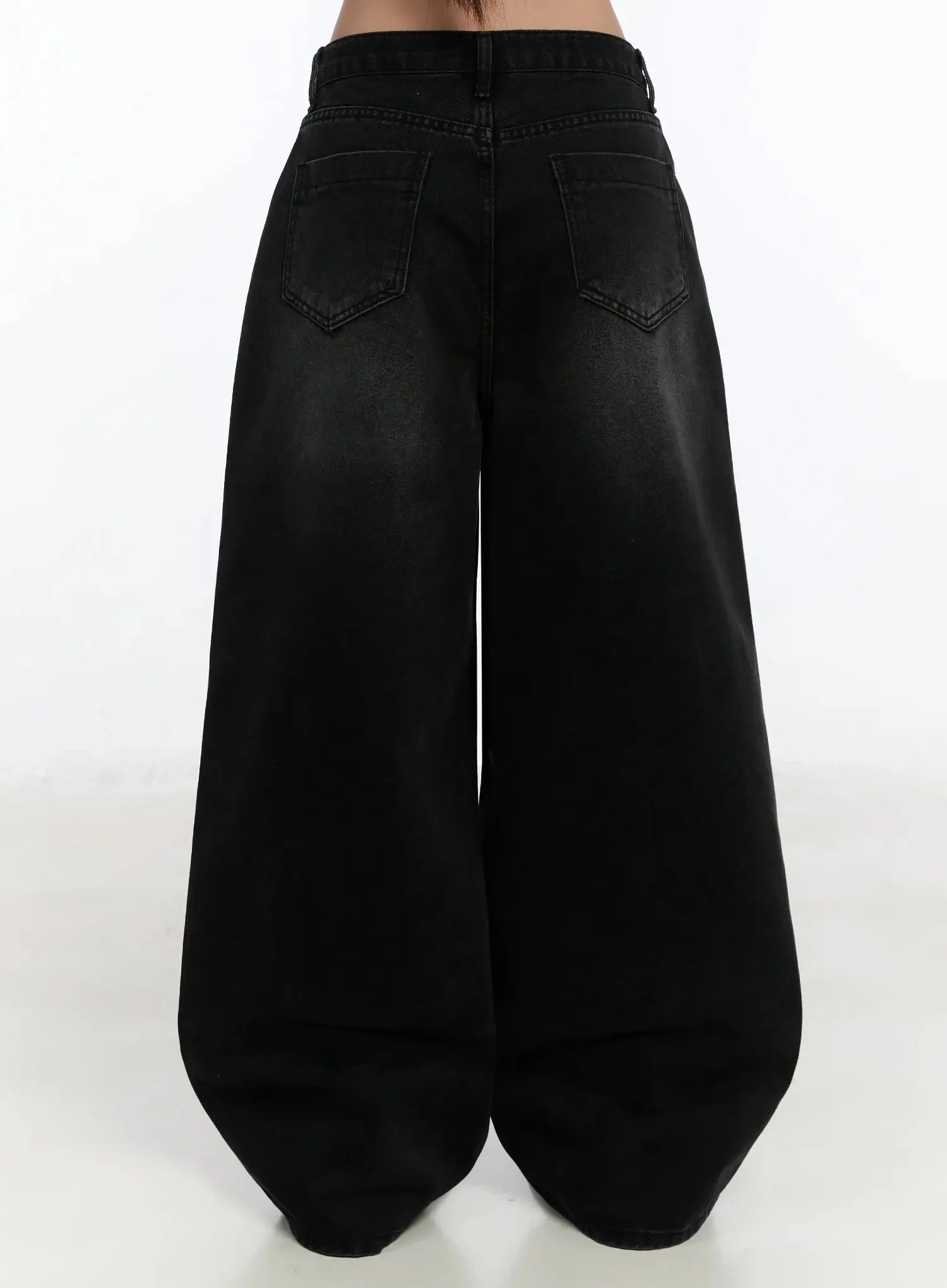 keyla-distressed-baggy-jeans-im513