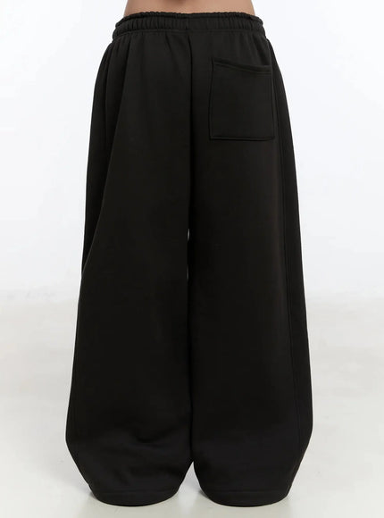 relaxed-fit-sweatpants-im509