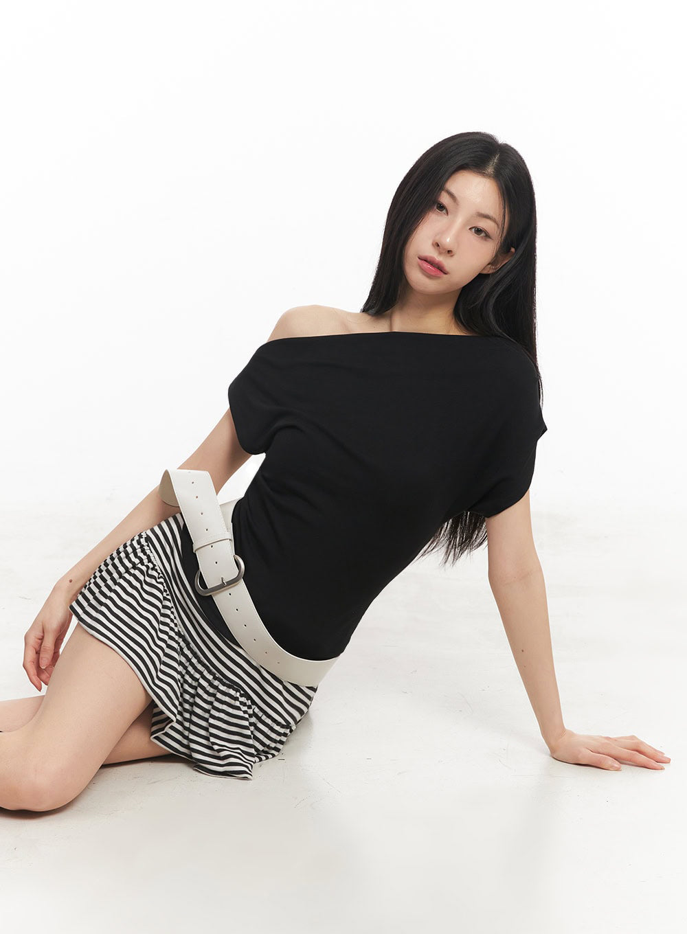 shirred-one-shoulder-top-iy529