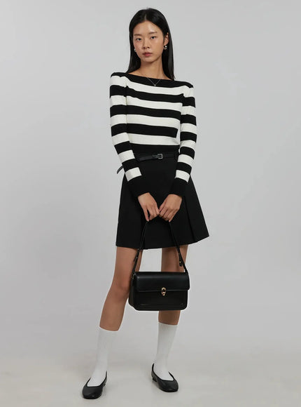 Pintuck Mini Skirt IJ508