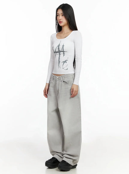 graphic-print-slim-long-sleeve-tee-ia508