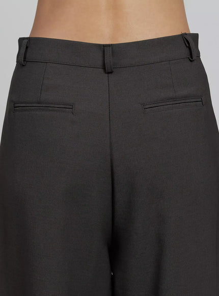 wide-leg-tailored-trousers-im520