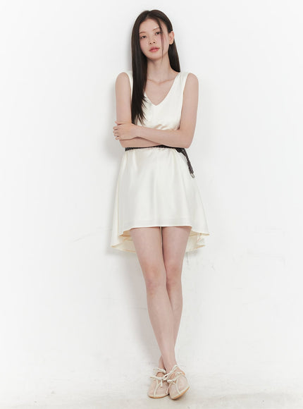 satin-v-neck-sleeveless-mini-dress-iy513-2
