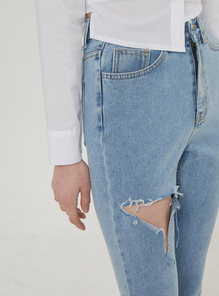 Ripped Bootcut Jeans BF306