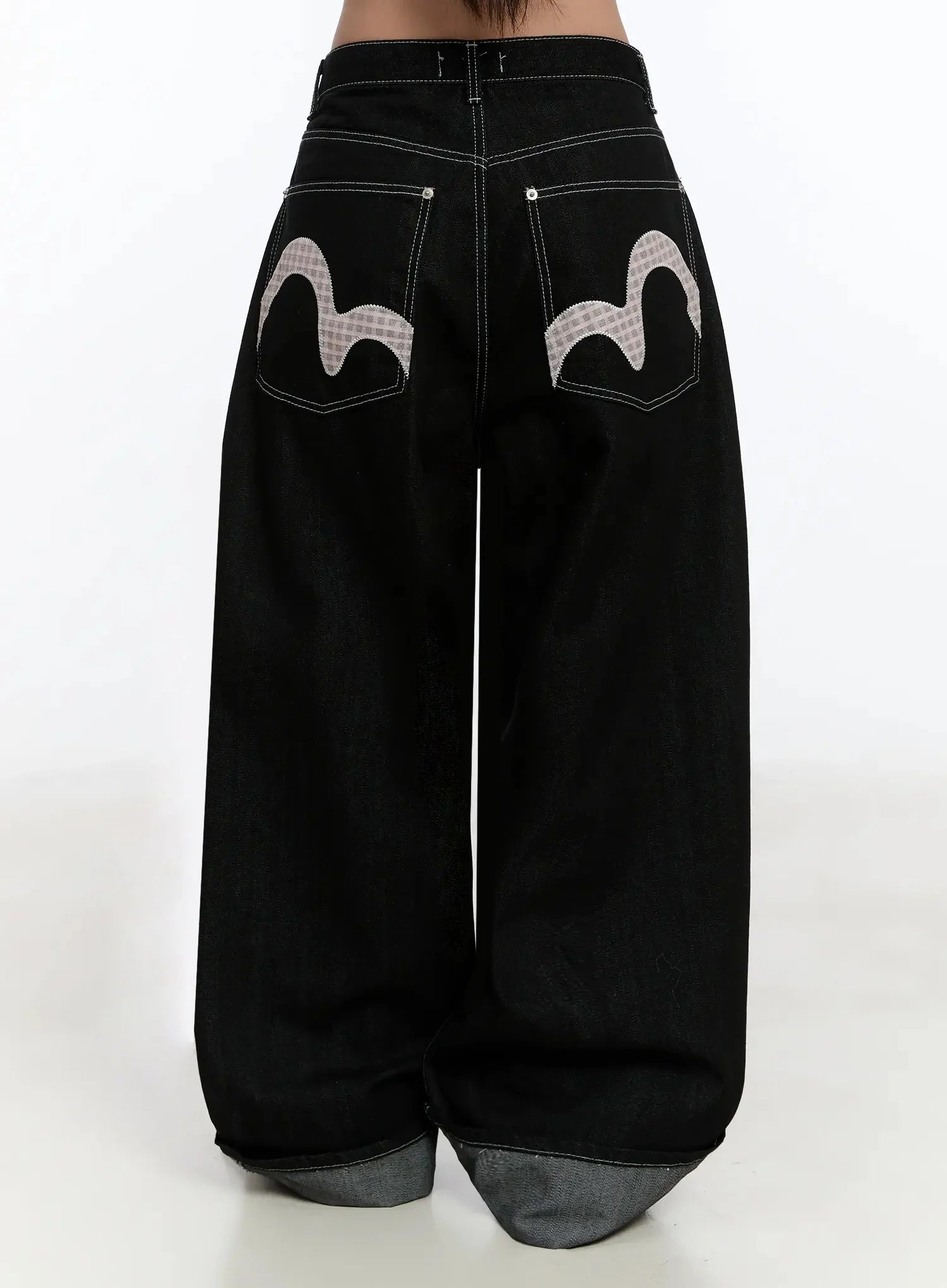 kacey-plaid-stitched-back-pocket-baggy-jeans-im513