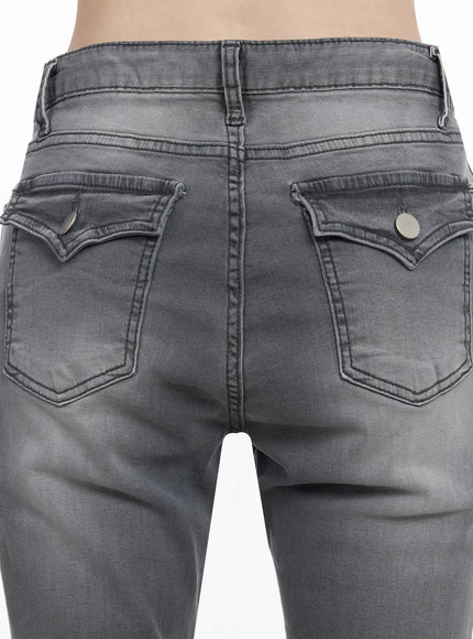 aiana-slim-fit-bootcut-jeans-iy511