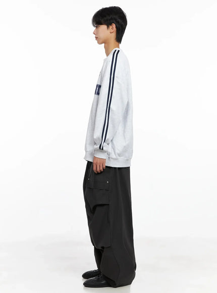 Men's Graphic V-Neck Sweatshirt IO516