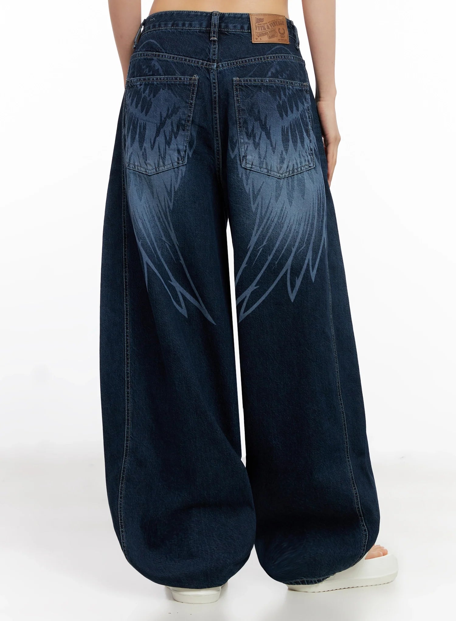 Sohee Angel Wing Print Wide-Leg Jeans IG508