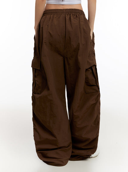 adjustable-nylon-cargo-pants-iu509
