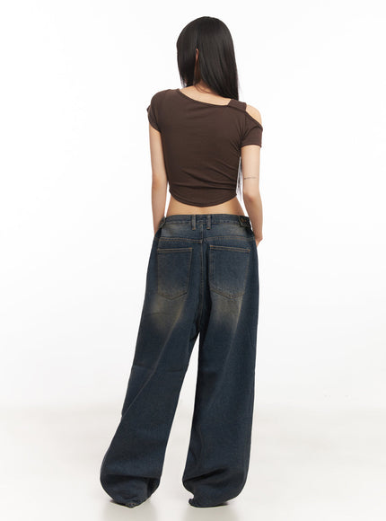 asymmetric-cut-out-crop-top-iy502