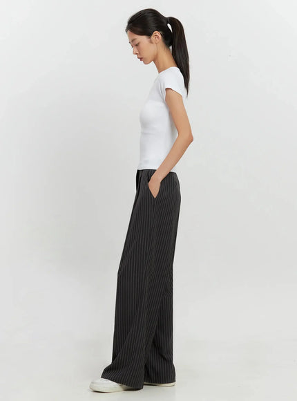 Round Neck Short-Sleeve Top IL528