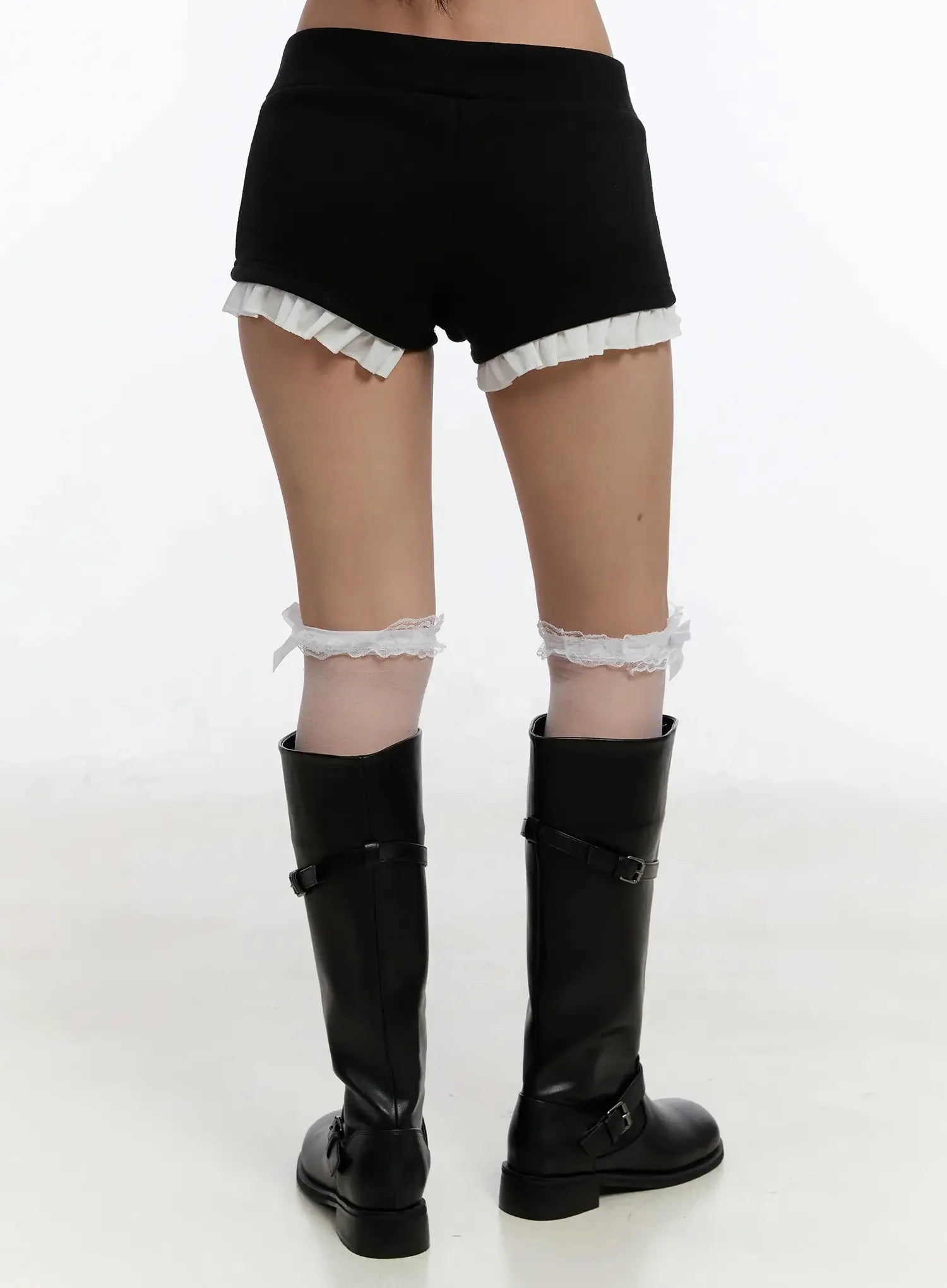 low-rise-frill-shorts-im509