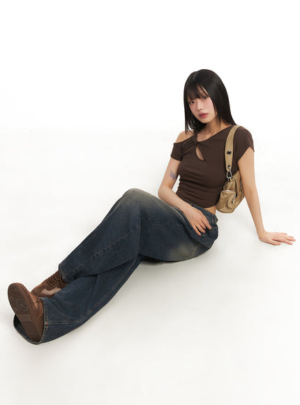 asymmetric-cut-out-crop-top-iy502