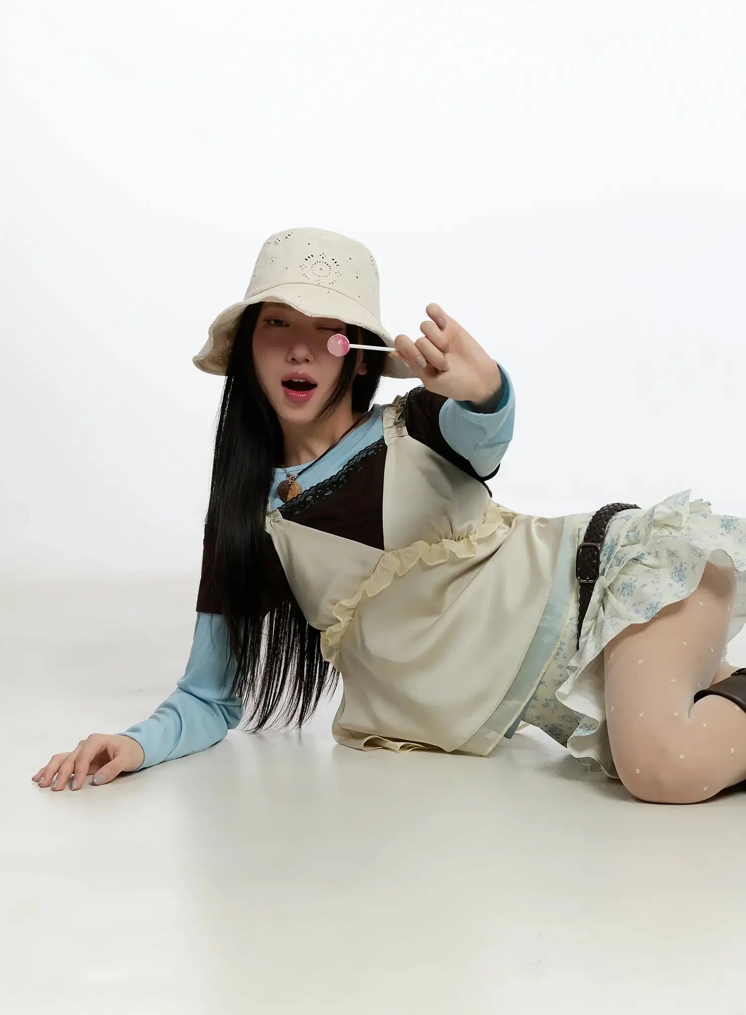 floral-layered-mini-skirt-im509