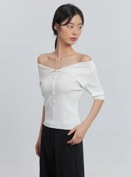 off-shoulder-buttoned-tee-iu512
