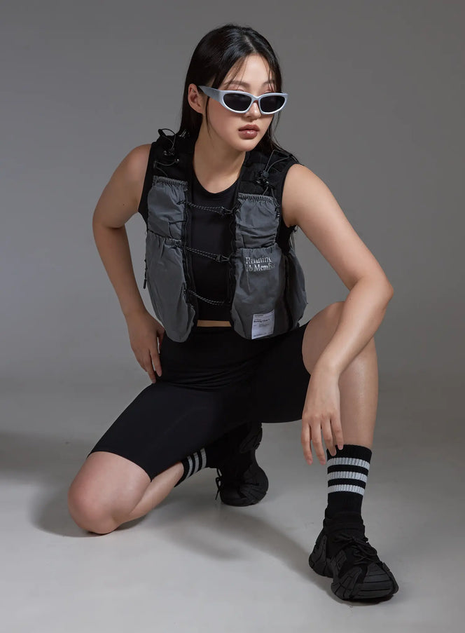 sporty-utility-running-vest-dark-gray-io517 / Dark gray