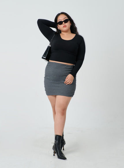 Plus U-Neck Long Sleeve Cropped Top ID27