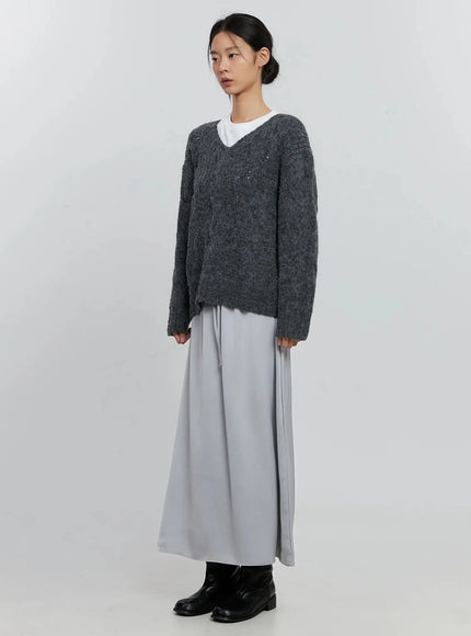 cable-knit-v-neck-sweater-is516