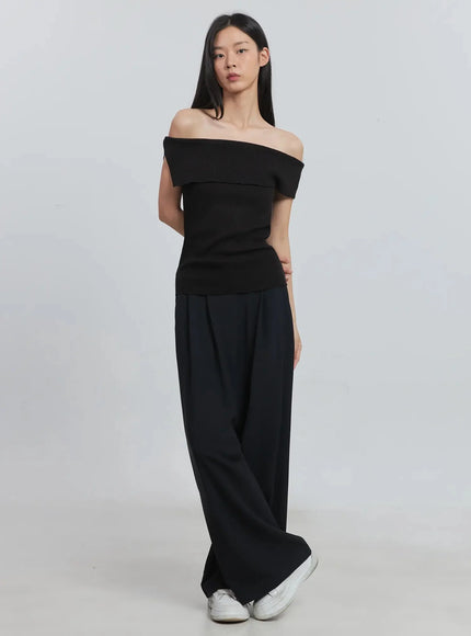 pintuck-wide-leg-pants-iu512