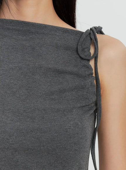 asymmetric-high-neck-tank-top-il528