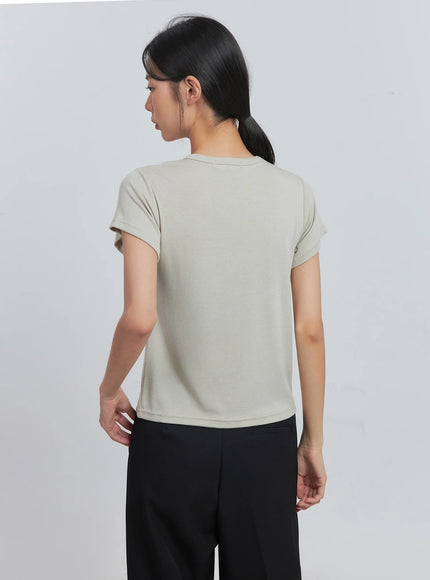 loose-fit-short-sleeve-tee-iu512