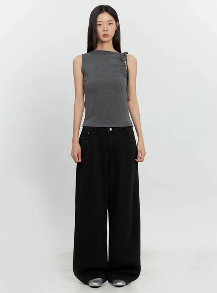 Asymmetric High Neck Tank Top IL528