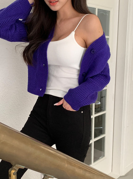 Cable Knit Cropped Cardigan J31