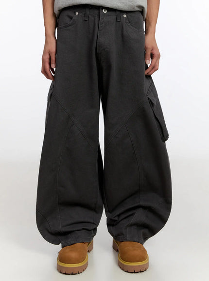 mens-wide-leg-cargo-pants-in528