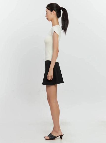 Round Neck Short-Sleeve Top IL528