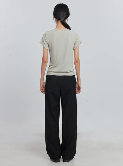 loose-fit-short-sleeve-tee-iu512