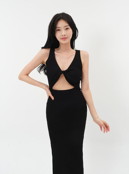 Front Cut Out Maxi Sleeveless Dress IM5