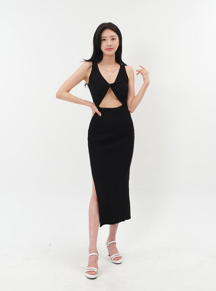 Front Cut Out Maxi Sleeveless Dress IM5