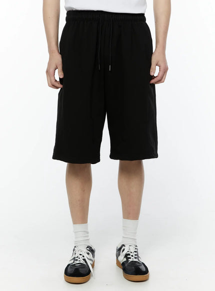 mens-side-slit-bermuda-sweat-shorts-black-iy504