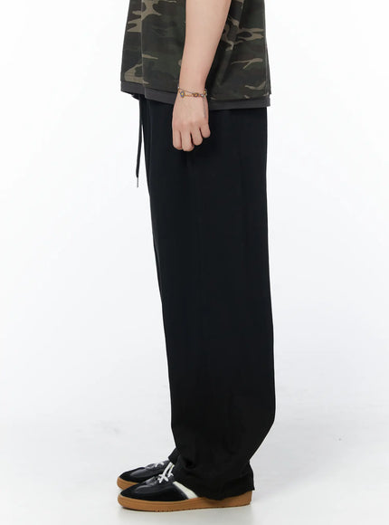 mens-relaxed-fit-track-pants-black-iy522