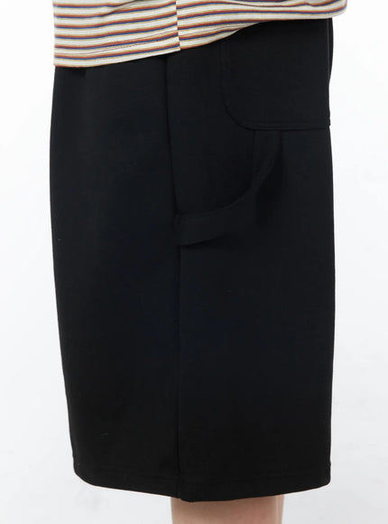 mens-relaxed-fit-bermuda-shorts-black-iy522