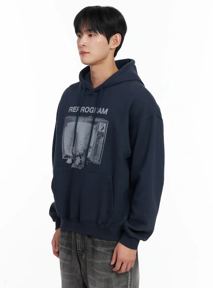 mens-retro-tv-graphic-hoodie-ij521