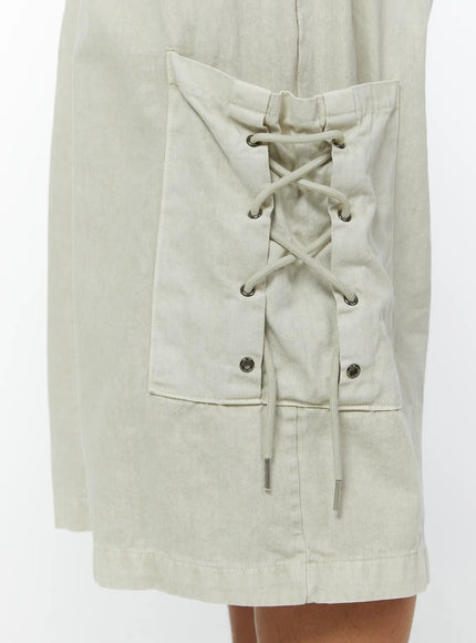 mens-pigment-dyed-bermuda-shorts-light-beige-iy513