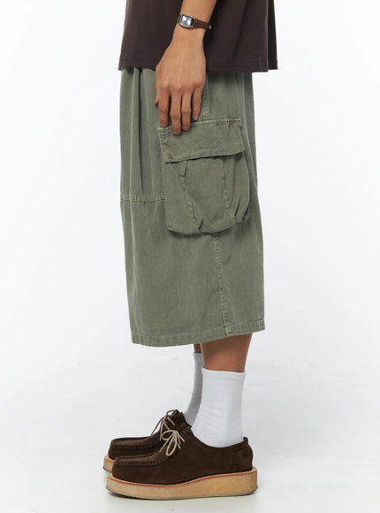 mens-green-pigment-dyed-cargo-bermuda-shorts-iu503