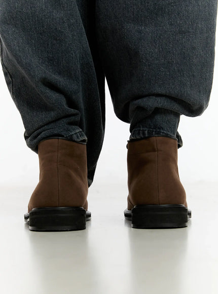 mens-classic-chukka-boots-id502